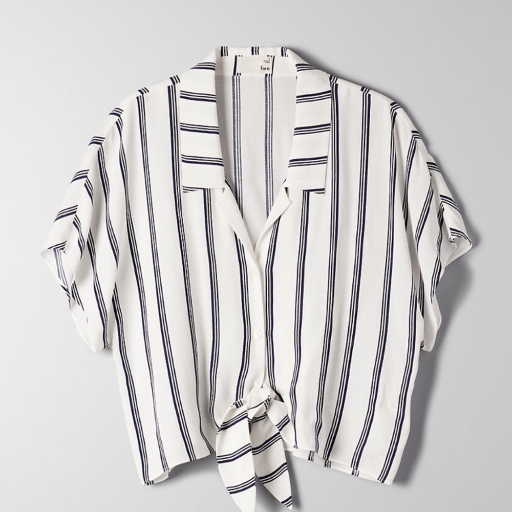 Aritzia Wilfred Free Tie Front Blouse